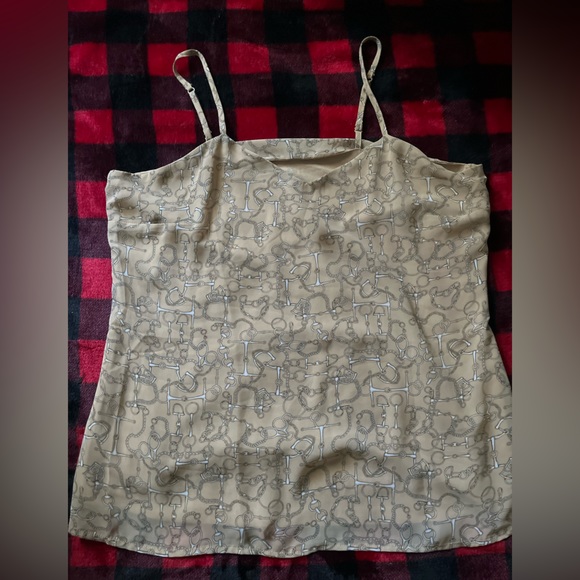 Top - Picture 4 of 4